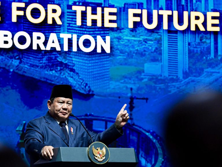 presiden-prabowo-subianto-saat-berpidato-1-13062025-120954