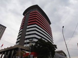 KPK Periksa Komisaris PT Taracon, Dalami Dugaan Suap Proyek di Bekasi