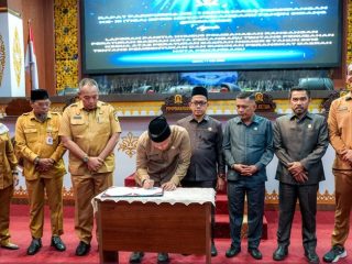 Pemko Pekanbaru dan DPRD Sahkan Perda Pembentukan dan Susunan Perangkat Daerah (PSPD)